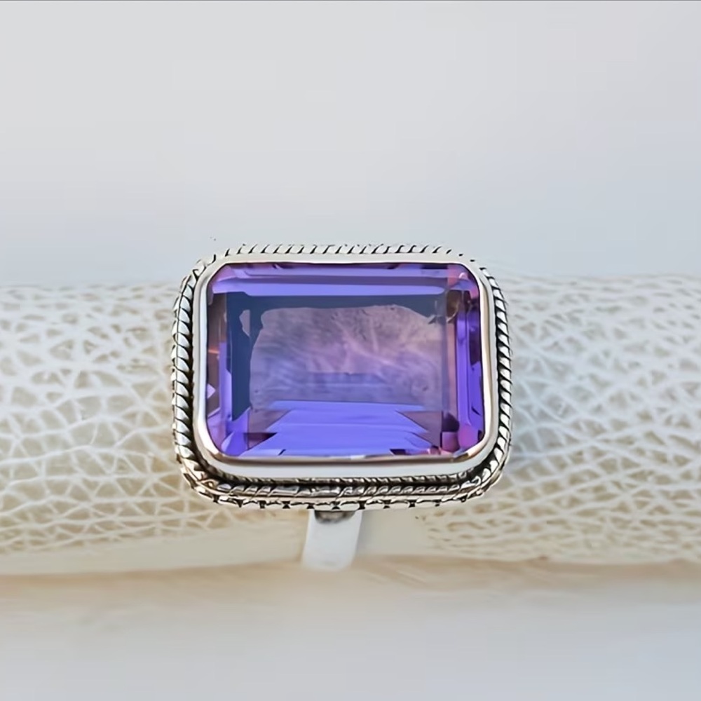 Purple Ice Gemstone Ring - Picture 3 of 5